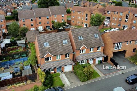 5 bedroom detached house for sale, Smalman Close, Stourbridge