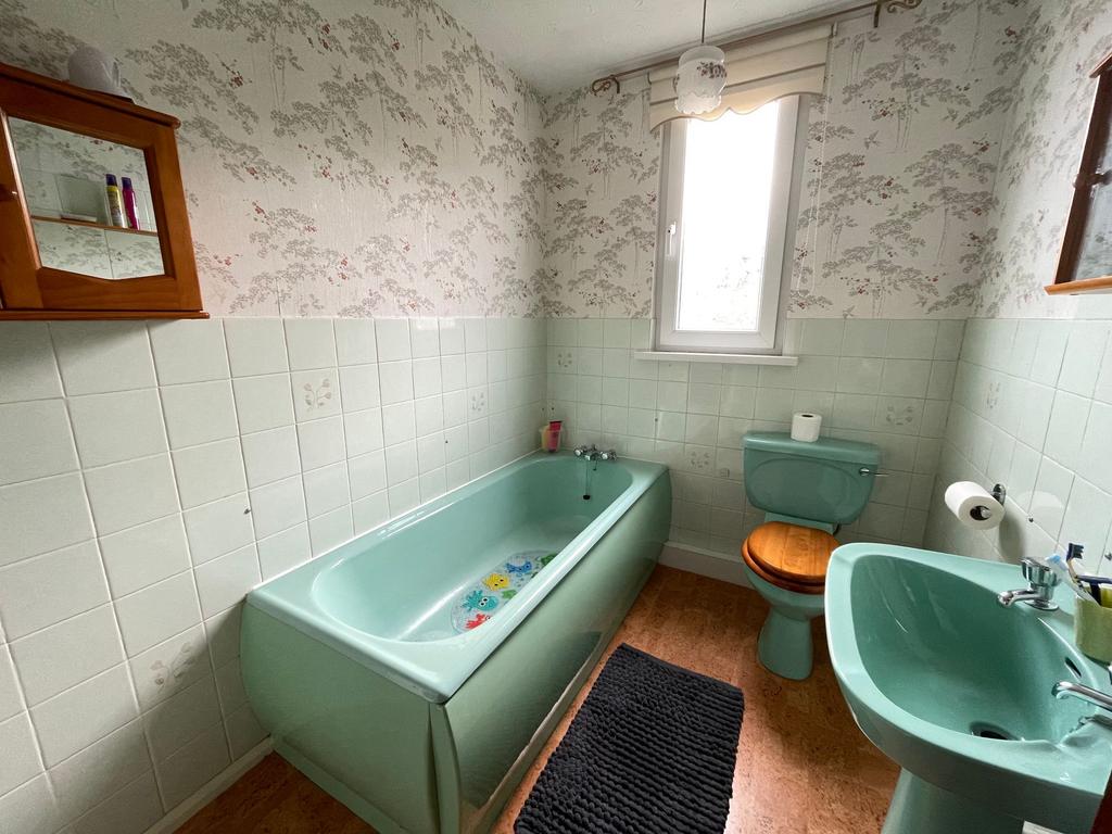 Family bathroom