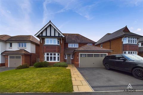 4 bedroom detached house for sale, Lionheart Lane, Burton-On-Trent DE13