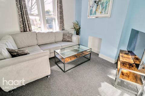 3 bedroom end of terrace house for sale, Grafton Street, Lincoln