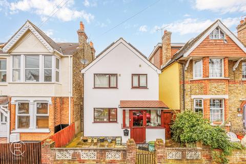 3 bedroom detached house for sale, Cowper Road, London, W7