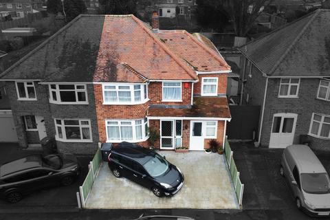 6 bedroom semi-detached house for sale, Lymington Road, Scraptoft, Leicester, LE5