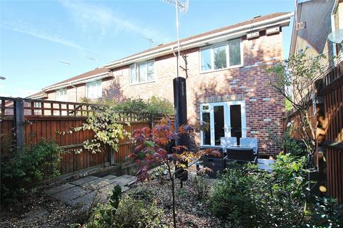 2 bedroom end of terrace house for sale, Percheron Drive, Woking GU21