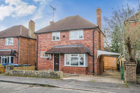 3 bedroom detached house for sale, Ardmore Avenue, Guildford, Surrey, GU2