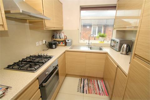 3 bedroom maisonette to rent, Clare Road, Staines-upon-Thames, TW19