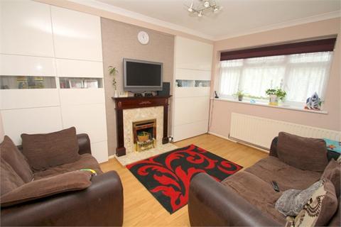 3 bedroom maisonette to rent, Clare Road, Staines-upon-Thames, TW19