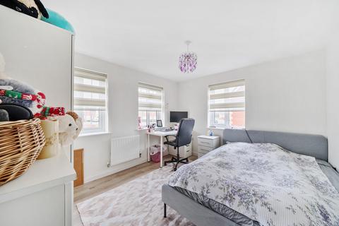 14 Ampthill Way, Faringdon, SN7 7LE