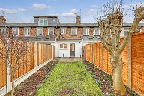 2 bedroom terraced house for sale, Wharf Road, Brentwood