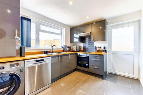 3 bedroom detached house for sale, Elm Road, Evesham WR11