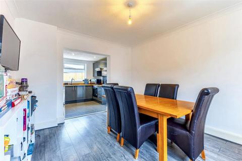 3 bedroom detached house for sale, Elm Road, Evesham WR11