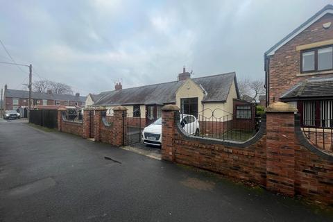 2 bedroom semi-detached bungalow to rent, Hospital Road, Durham DH7