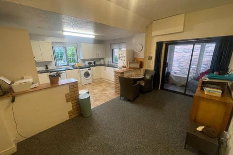 2 bedroom semi-detached bungalow to rent, Hospital Road, Durham DH7