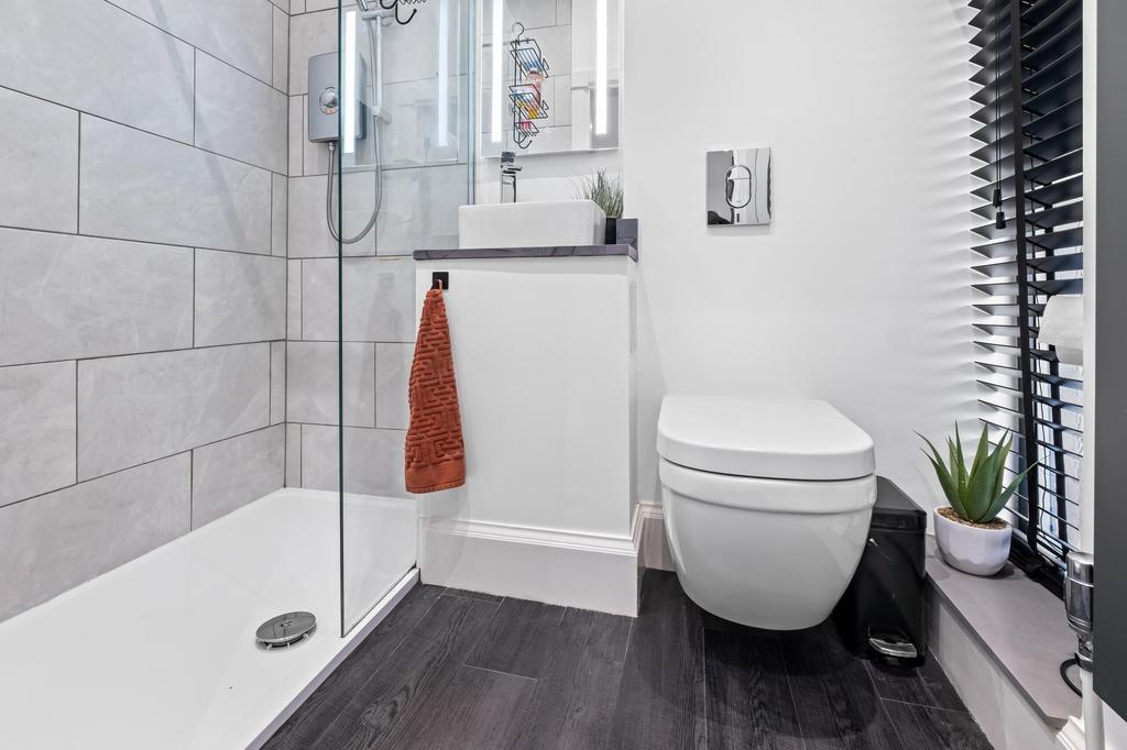 Bed two en-suite