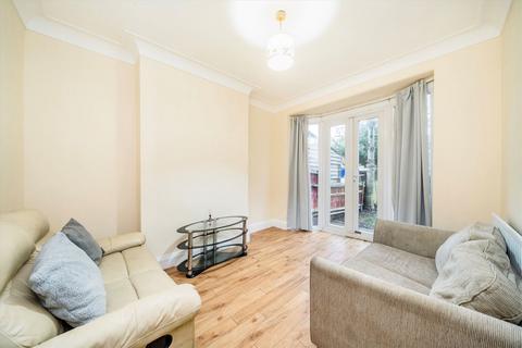 5 bedroom house to rent, Gorringe Park Avenue, Mitcham CR4