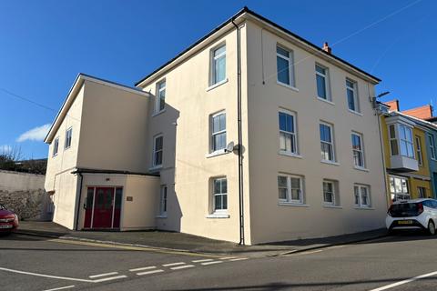 1 bedroom ground floor flat for sale, High Street, Neyland, Milford Haven, Pembrokeshire, SA73