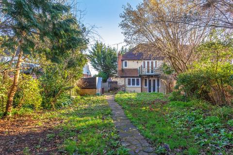 224 Henley Road, Caversham, Reading, RG4 6LR