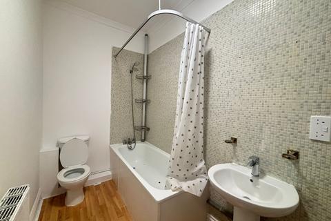 1 bedroom flat to rent, Mitcham Road, East Ham, E6