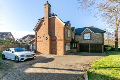 5 bedroom detached house for sale, Netherne Drive, COULSDON, Surrey, CR5