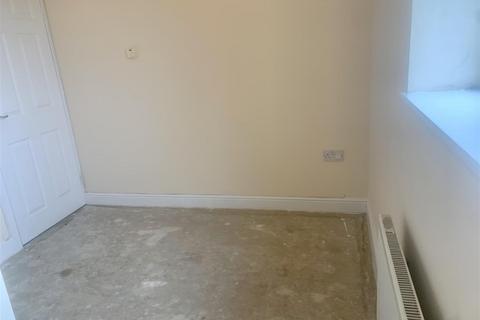 2 bedroom flat to rent, 195 Church StreetIlkestonDerbyshire