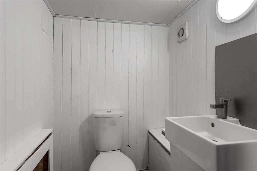 78 Basement Flat 9.jpg