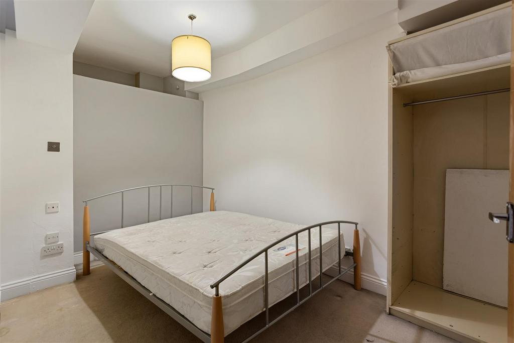 78 Basement Flat 12.jpg