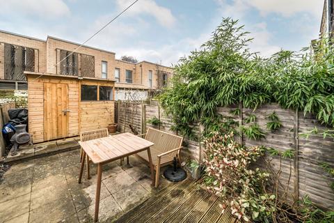 2 bedroom maisonette for sale, Grenfell Road, Mitcham CR4