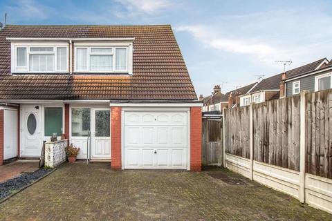 2 bedroom chalet for sale, Rylands Road, Southend-on-Sea SS2