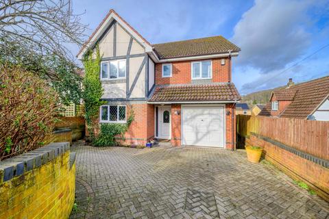 70 Oakley Road, Caversham, Reading, RG4 7RN