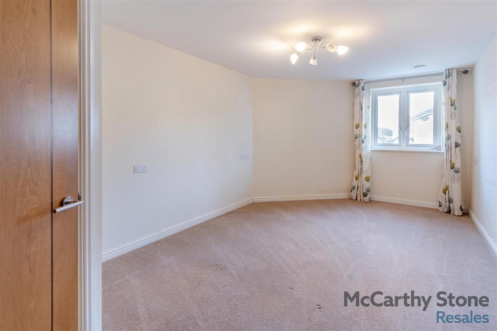 8633963-interior17.jpg