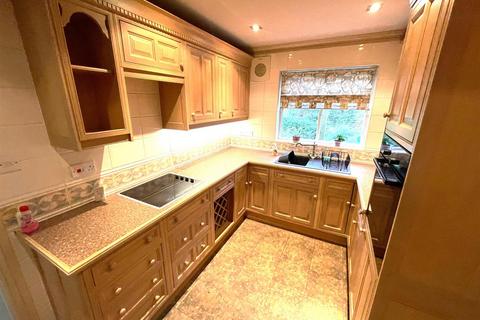 1 Hill Garth, Darlington, DL3 9ET