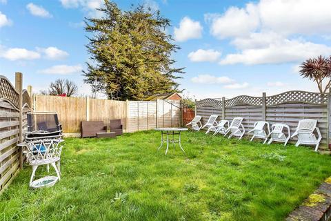 61 Binney Road, Allhallows, Rochester, ME3 9PN