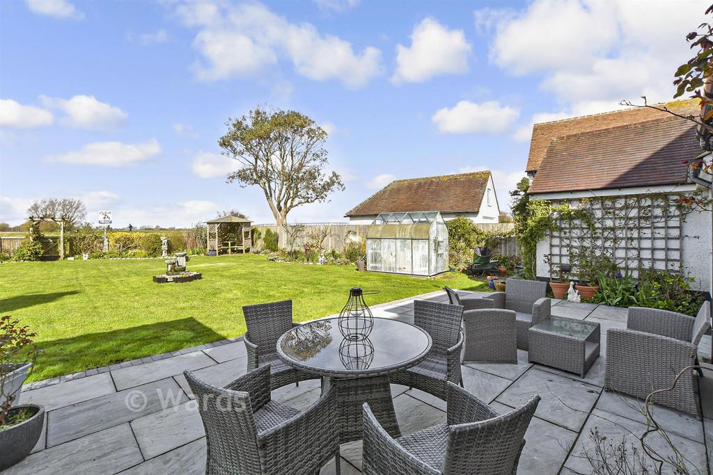 Patio / Decking