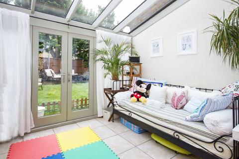 4 bedroom semi-detached house to rent, Royal Road, Teddington TW11