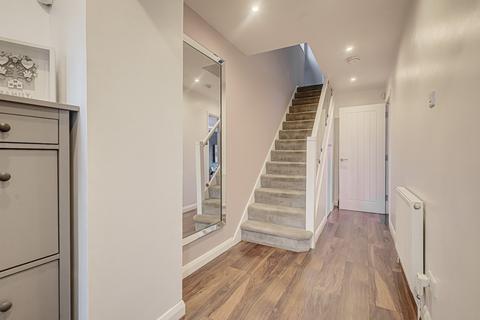 21 Brookfields, Leigh-on-sea, SS9 5PG