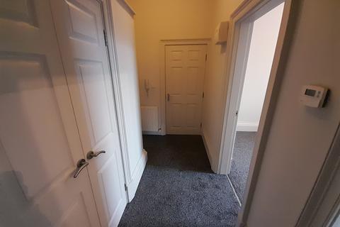 1 bedroom flat to rent, 2 Manygates Park, Wakefield, WF1