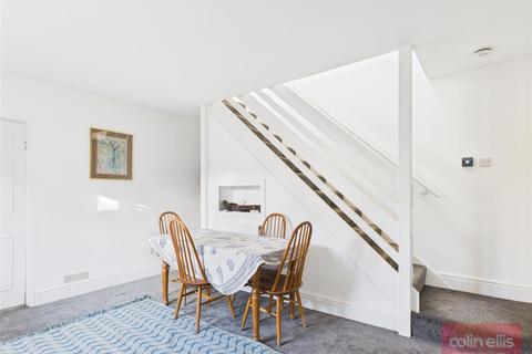 3 bedroom end of terrace house for sale, Rosevale Terrace, Scarborough