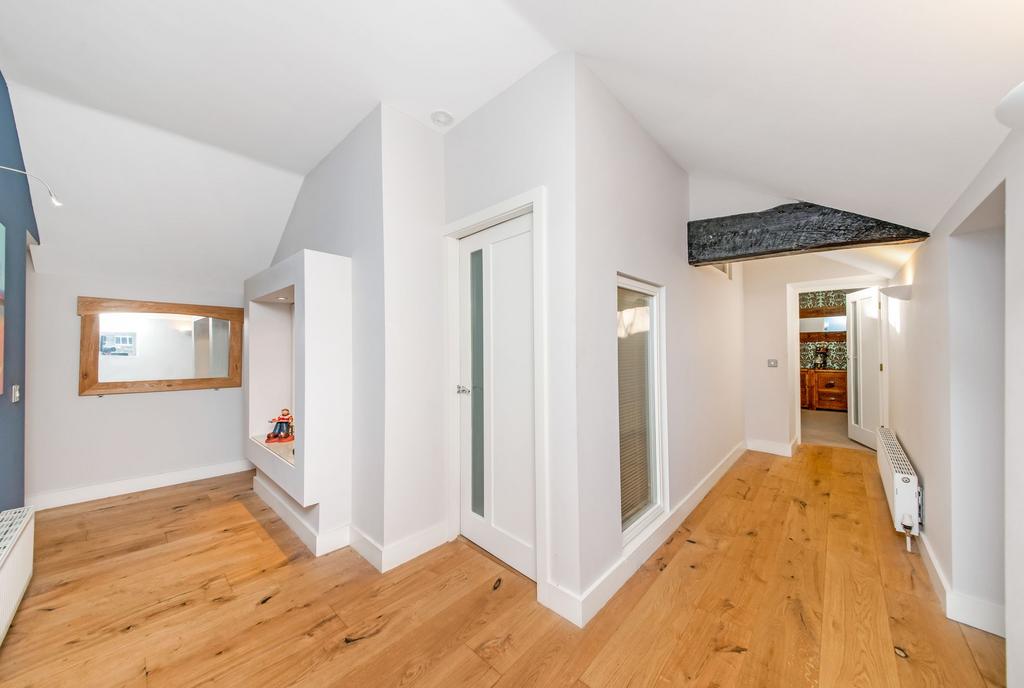 First floor landing