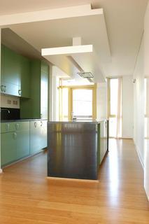 2 bedroom flat for sale, Becquerel Court, London SE10