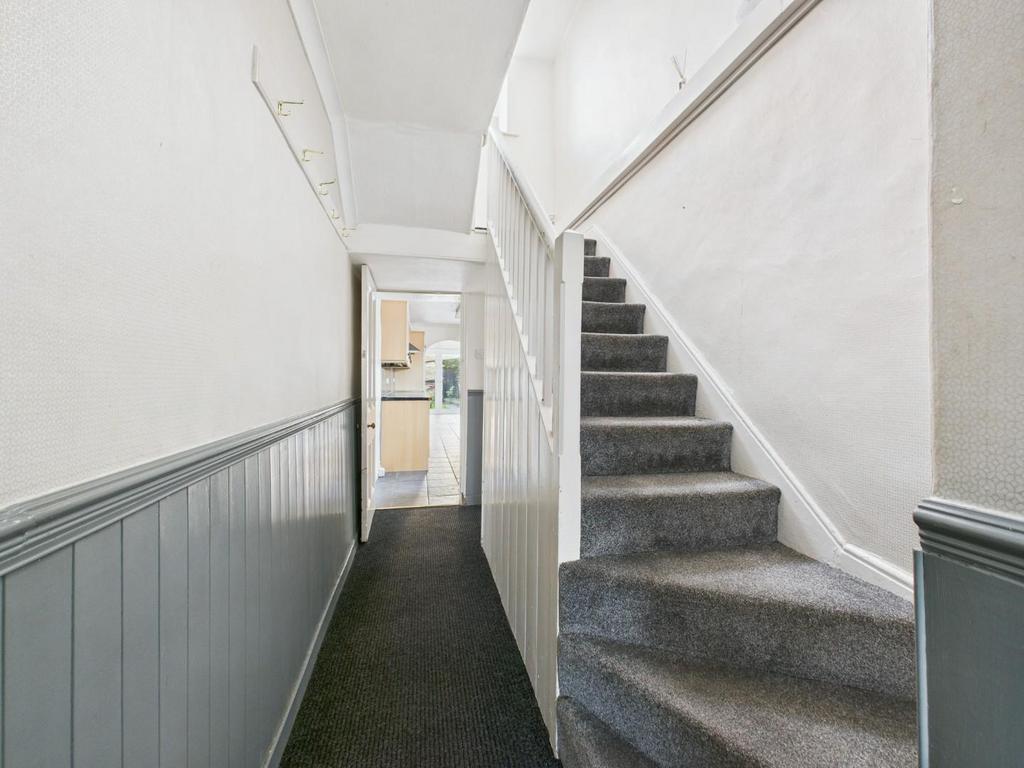 CAM04169 G0-PR0157-STILL011.jpg