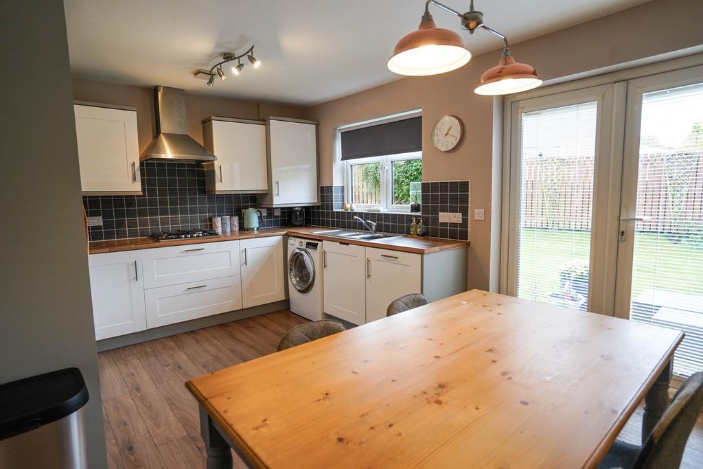 Dining Kitchen