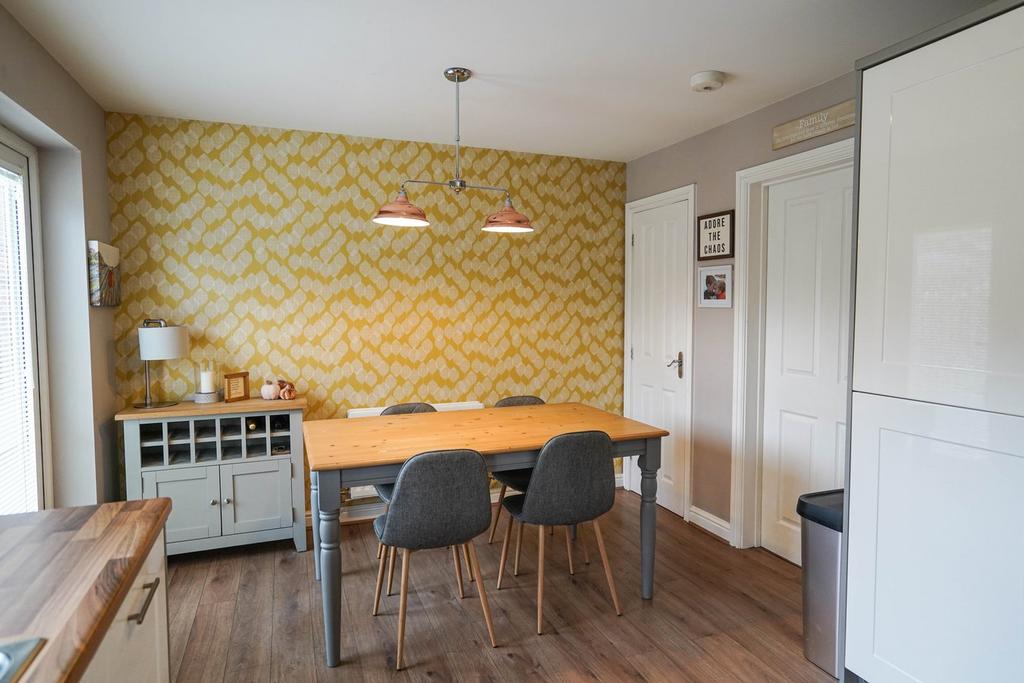 Dining Kitchen