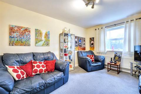 2 bedroom apartment for sale, Clarkson Close, Nuneaton CV11