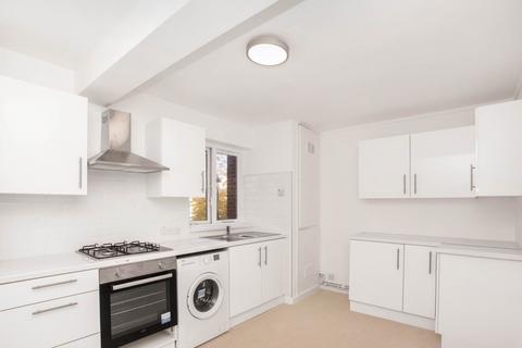 2 bedroom apartment to rent, Hackney Downs Park, London