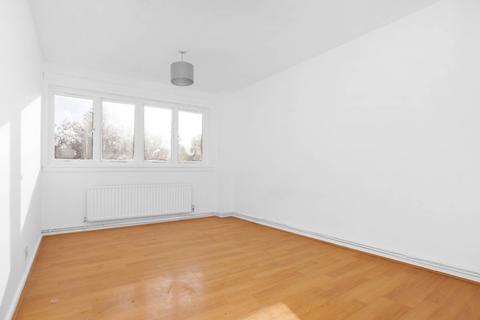 2 bedroom apartment to rent, Hackney Downs Park, London