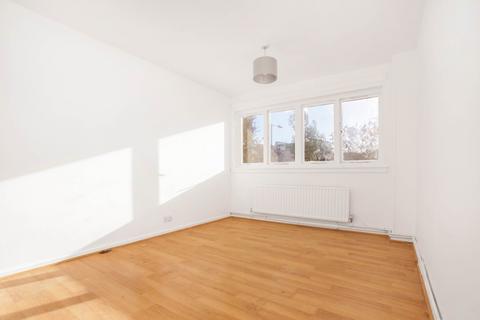 2 bedroom apartment to rent, Hackney Downs Park, London