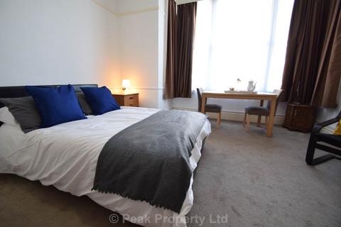 1 bedroom in a house share to rent, York Road, Southend On Sea SS1