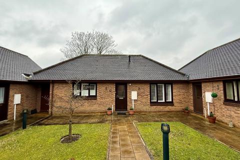 2 bedroom bungalow for sale, Pond Farm Close, Duston, Northampton,  NN5 6JQ