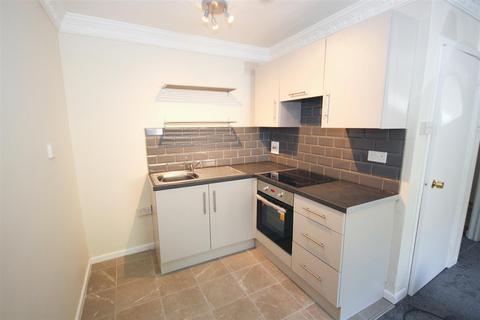 1 bedroom flat to rent, Flat 8 Wiseton Court, 6 Wiseton Road, Sheffield