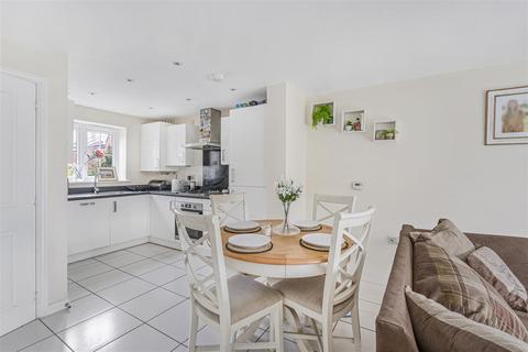 3 bedroom end of terrace house for sale, Harvey Way, Cambridge CB25