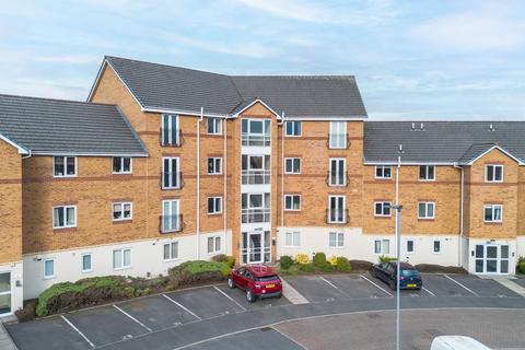 2 bedroom apartment for sale, Moorside, Warrington, WA4